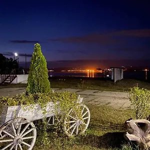 Hotel Хотел Тримата Мускетари, Warna